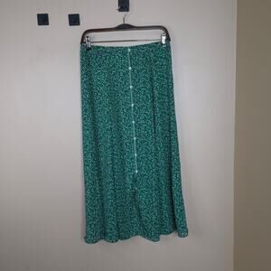 Max Studio Button Front Midi Skirt in Green Floral Size S